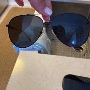Diff black aviator large frame sunglasses- gently used- Becca Kufrin